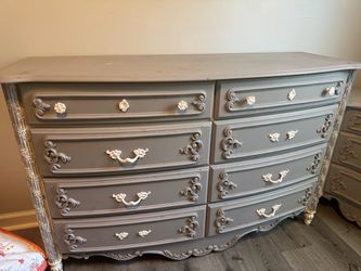 Bedroom set