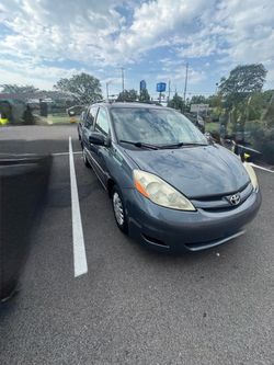 2009 Toyota Sienna