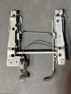 OEM GM 1993 to 2002 Chevrolet Camaro / Pontiac Firebird / Trans Am Driver Side 4-Way Manual Seat Track