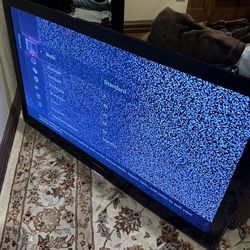 46” Samsung TV w/remote.   Not Smart / No Stand 