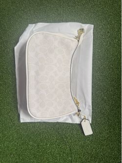 Coach Signature Crossbody Bag Cream