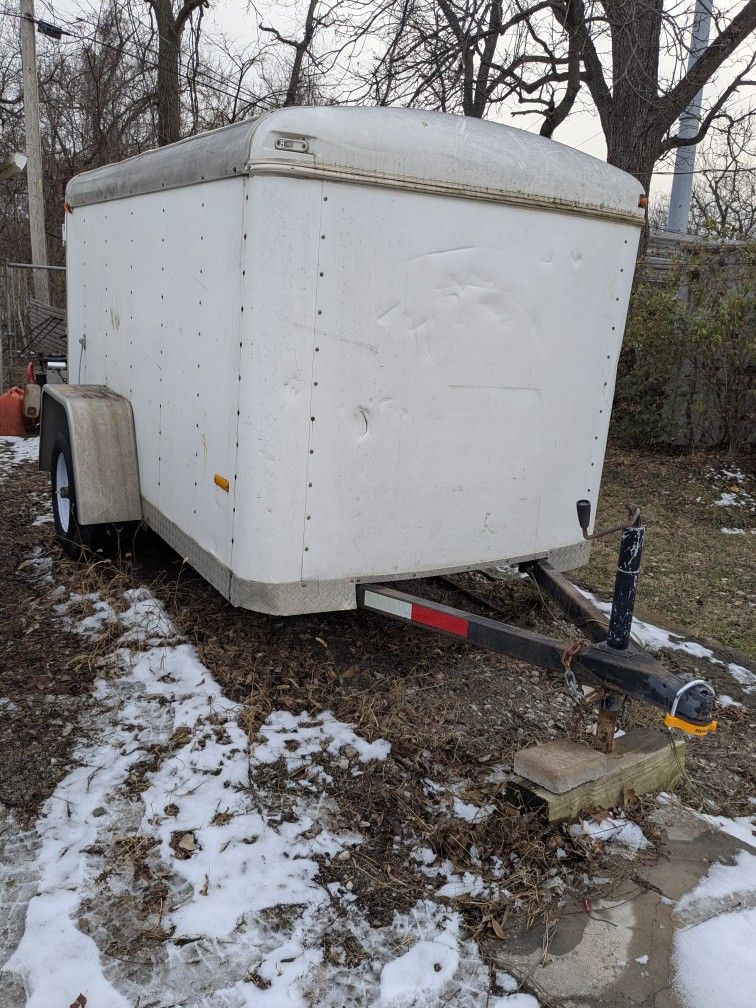 1986 Trailer. In Great Shape. Newer Tires. Enem Has A New Hitch Lock.