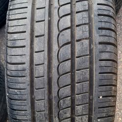 *** 275/40/19 PIRELLI PZERO ROSSO ***