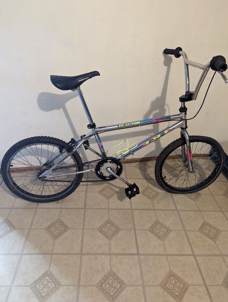 Diamondback Reactor Vintage Bmx Bike for Sale in Chicago IL OfferUp