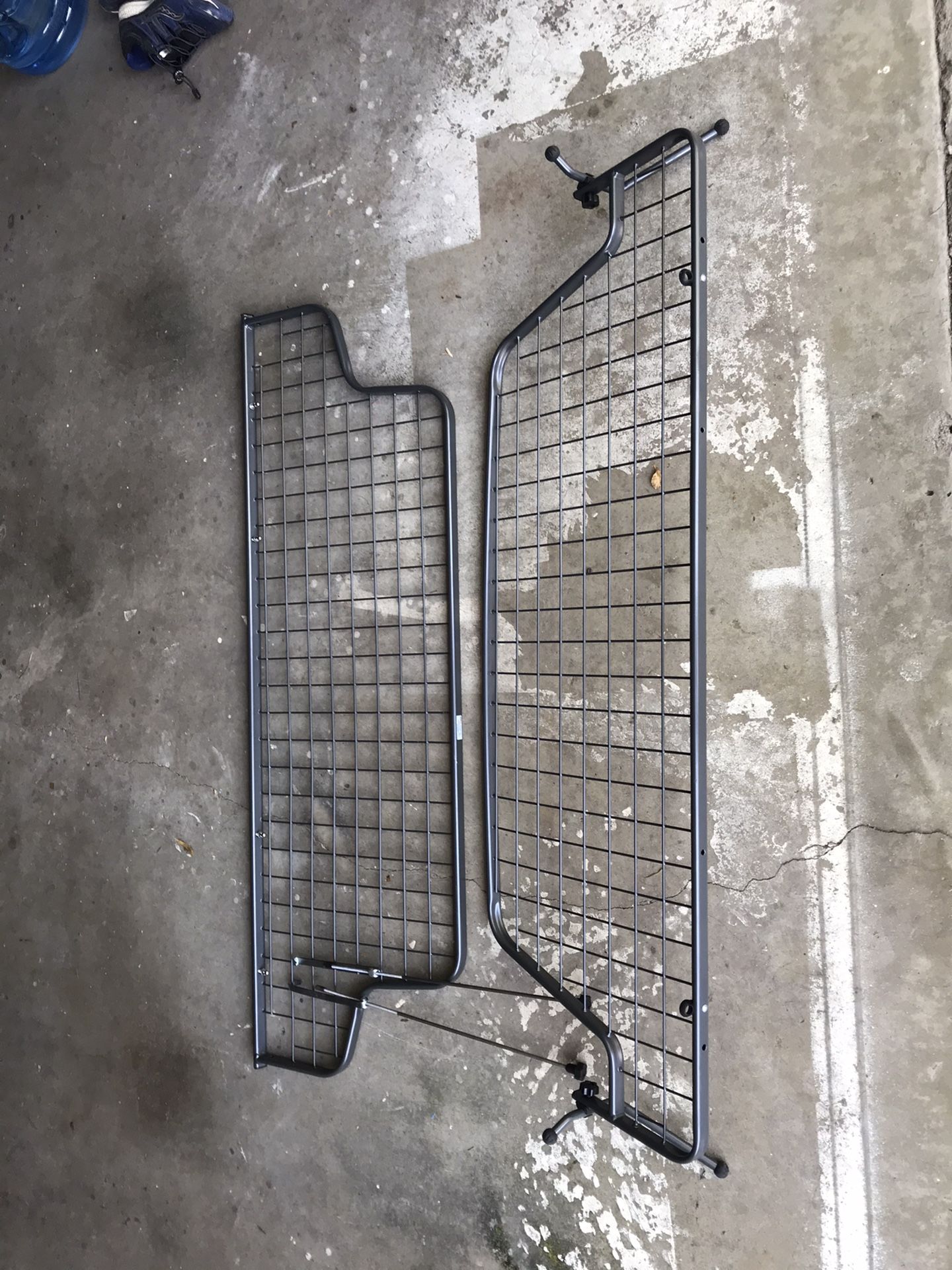 Travall dog guard barrier for 20092020 Toyota 4Runner for Sale in