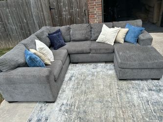 Sectional couches