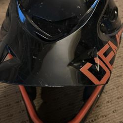 Men’s Medium Helmet 