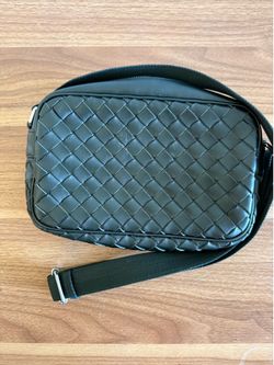 bottega veneta bags women Bottega Veneta Small Intrecciato Camera Bag in Dark Gr M