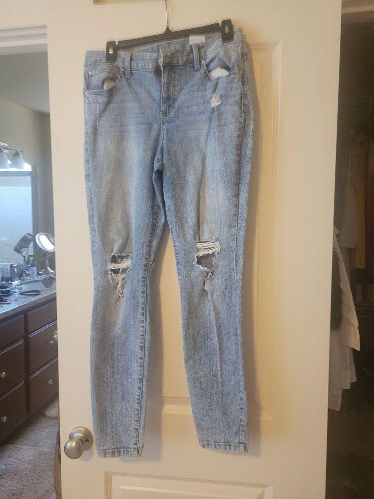 Womens Clothing