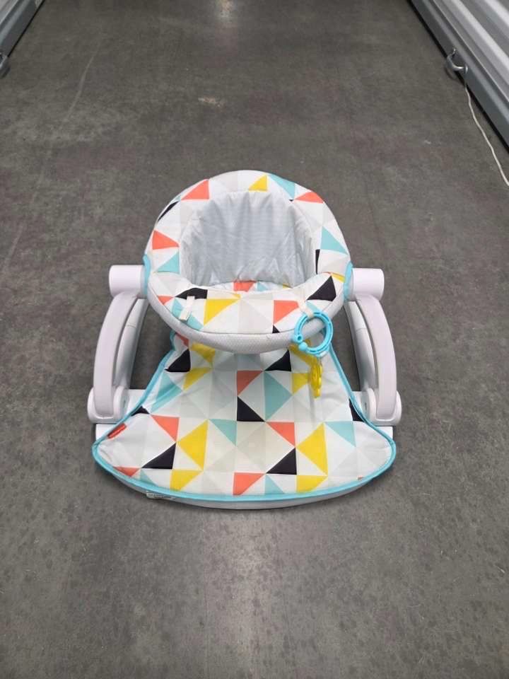 Baby sit me up chair