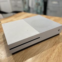 Xbox One S (No Controller)