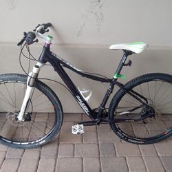 Mountain Bike 