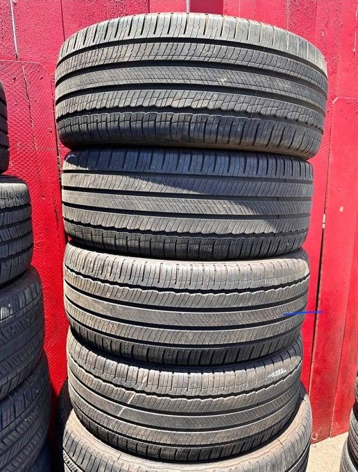 235 45 18 Michelin Tires Con 80% De Vida Las 4tires ⚡️✅️⚡️