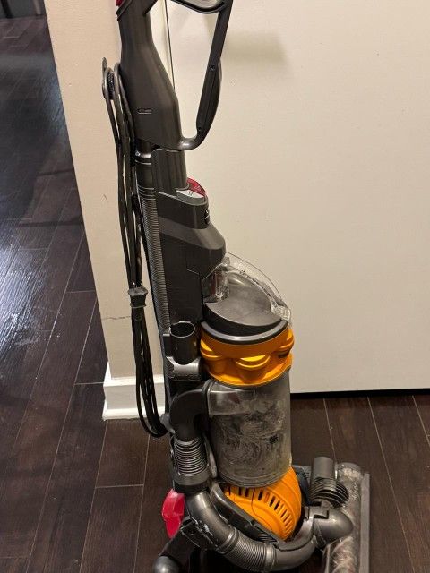 Dyson Vacuum Cleaner