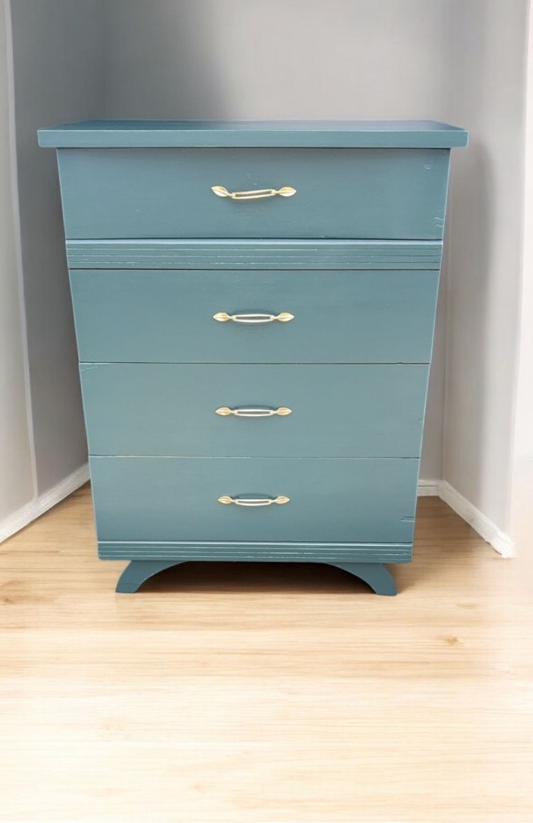 Mid Century Modern Dresser