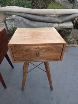 Mid-Century Modern Wood Nightstand with Drawer