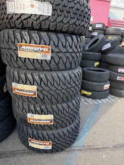 🚨‼️vendo set de llantas Lt 33x12.50 20 arroyo M/T tires