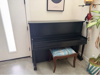 Piano- Stand up