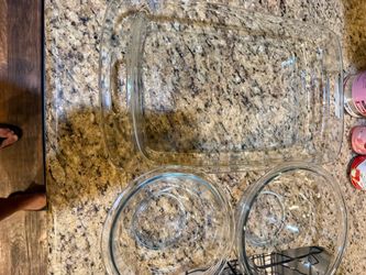 3 piece Pyrex, a staple brand for durable, oven-safe glass cookware