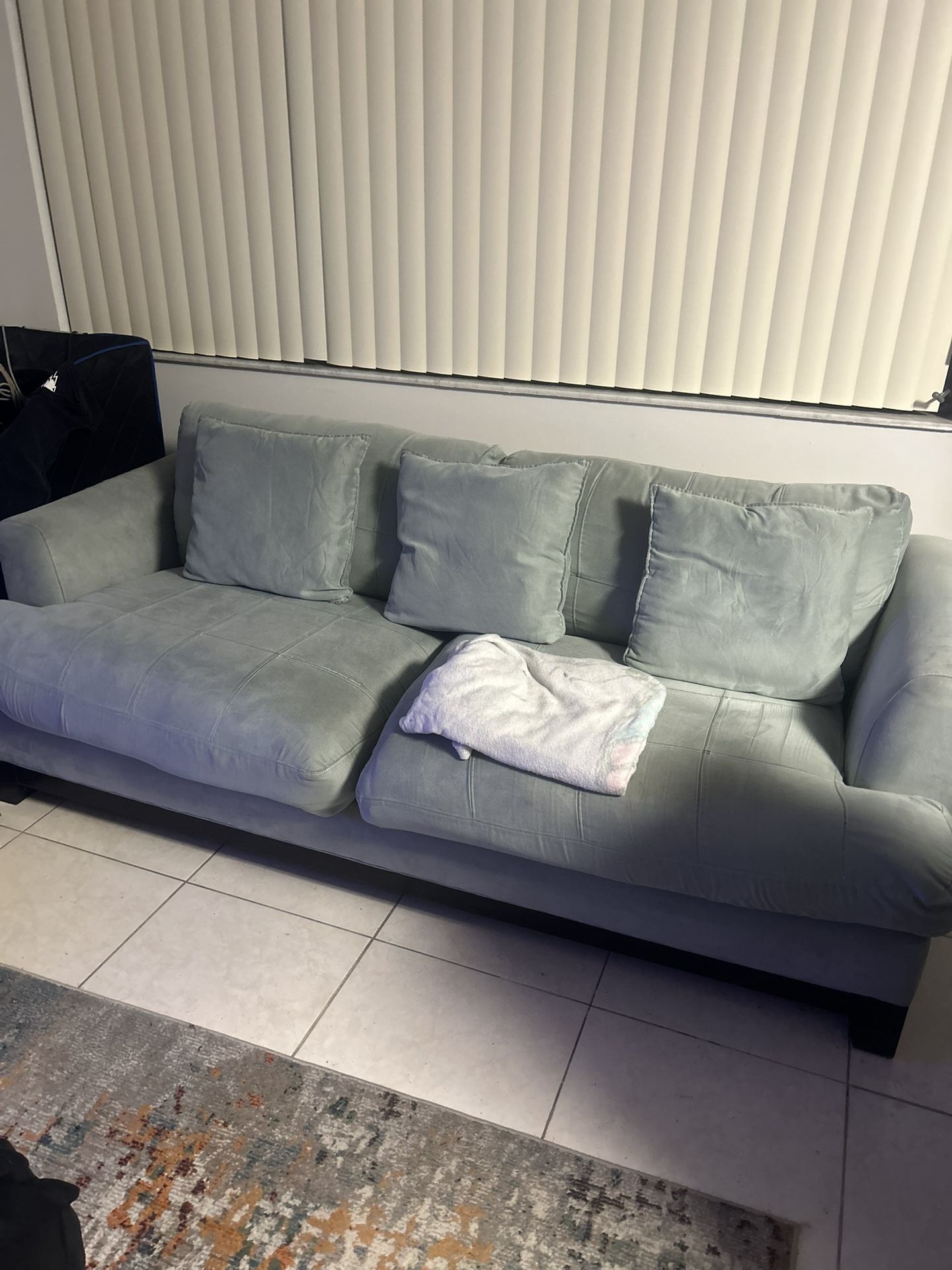 Sofa Set