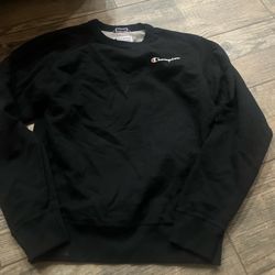 Black Champion sweatshirt with white logo men’s size small