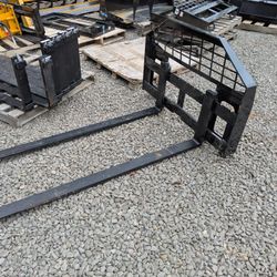 60" Skid Steer or Tractor Pallet Forks