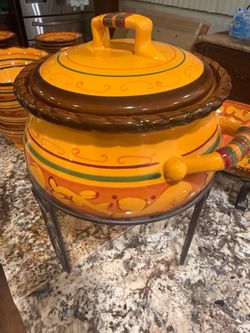 Dish set - 3 piece storage set - veggie platter - bowl w lid