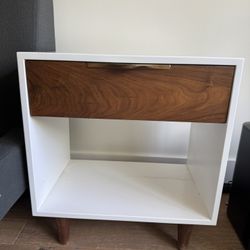 2 Mid Century Nightstands 