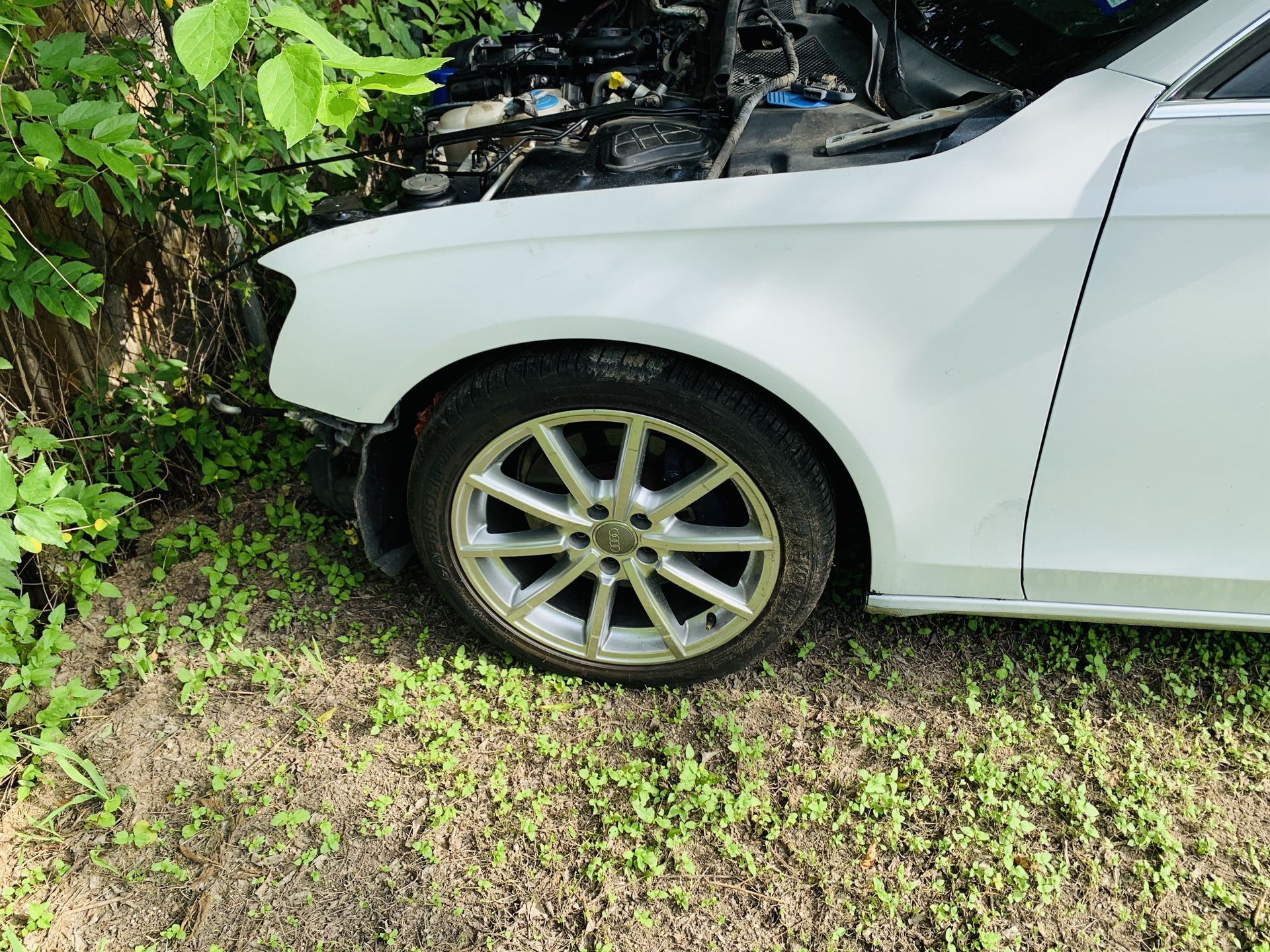 Parting out 2012 Audi A4