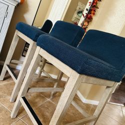 Counter Height Stools 