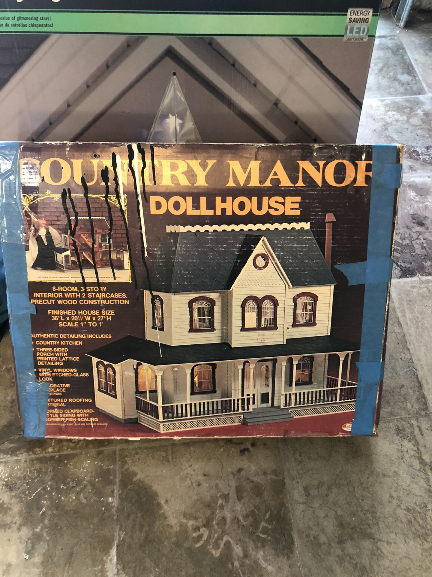 Dollhouse - antique?
