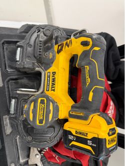 Dewalt