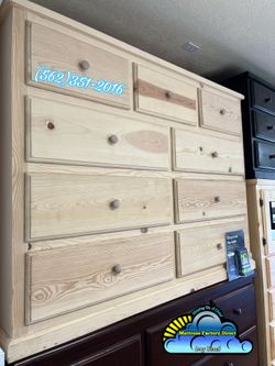 Nine drawer natural pinewood cajonera Comoda de Pino Nuevo