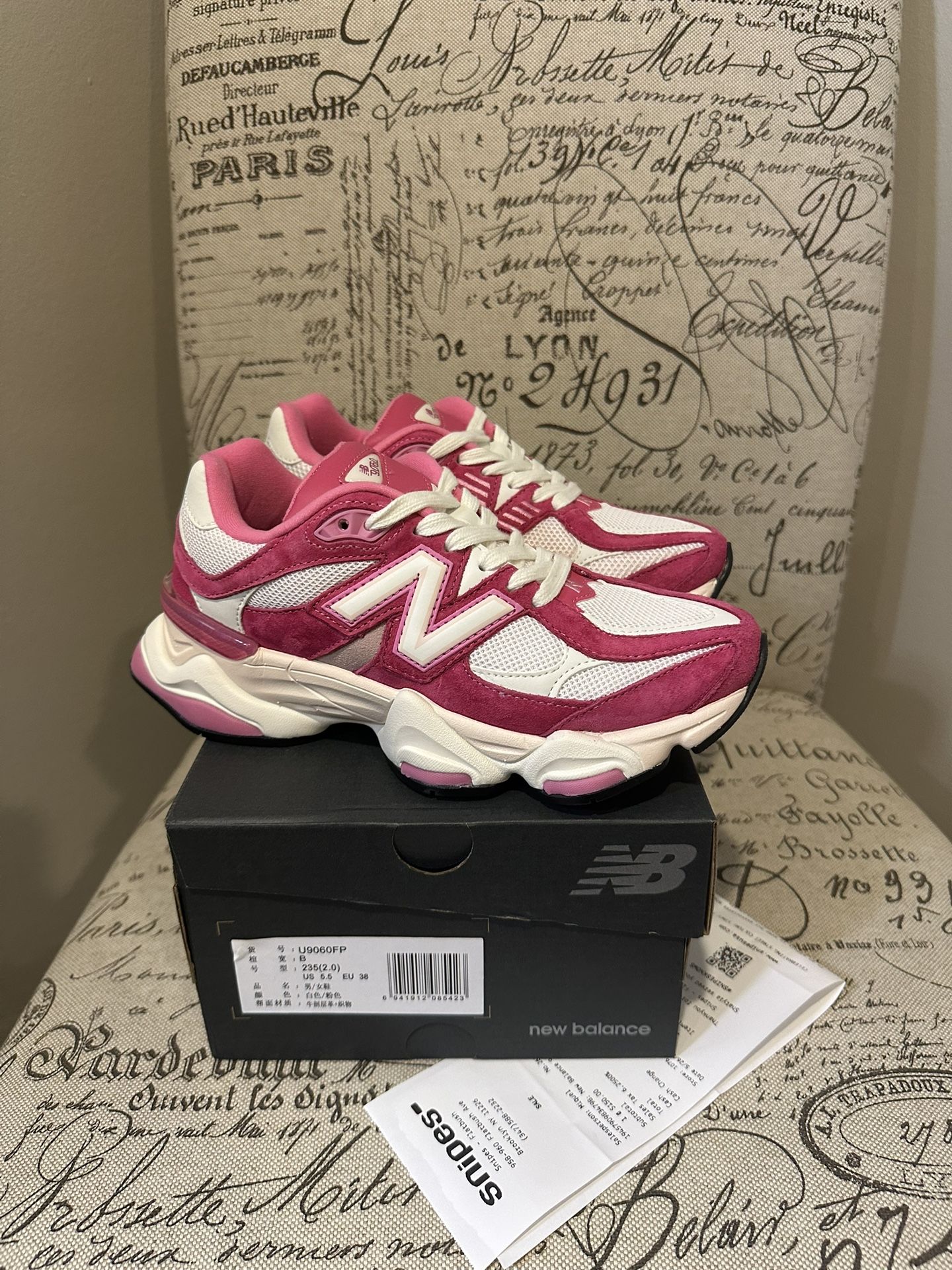 New Balance 9060 Fuschia Pink