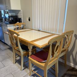 Moving Abroad And Selling My Furnitures 