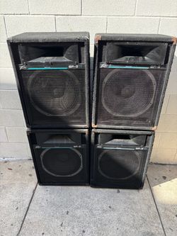 Peavey SP-5 PA Speakers