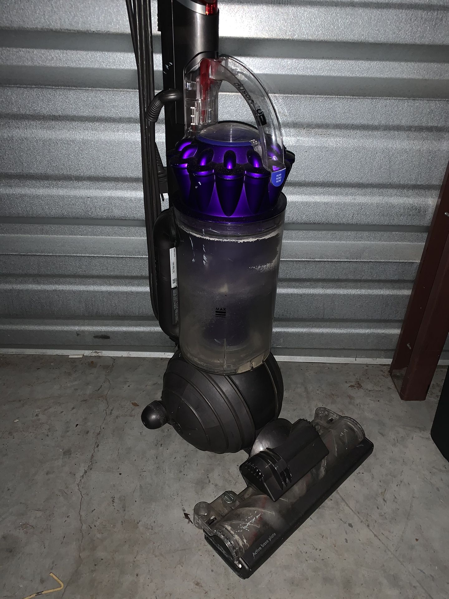 Dyson Ball Animal 2 Upright Vacuum Iron/Purple