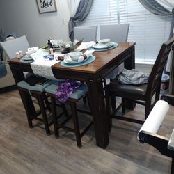 Table Set 54inch With 4 Chairs And 2 stools Table Also Open Up Wire With Built-in Level Inside 