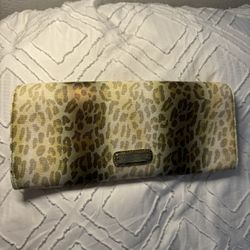 Authentic Steve Madden Cheetah Clutch Bag Purse