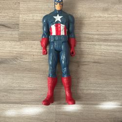 CAPTAIN AMERICA ACTION FIGURE 