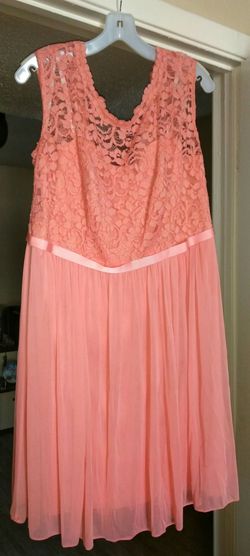 Size 16 short lace and mesh dress illusion neckline bridesmaid dresses