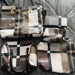Purse (6 Pieces)