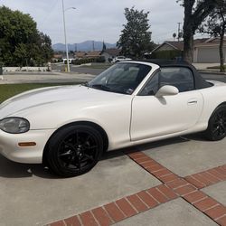 1999 Mazda MX-5 Miata