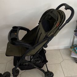 Mompush Stroller Very Light And Lay It Down