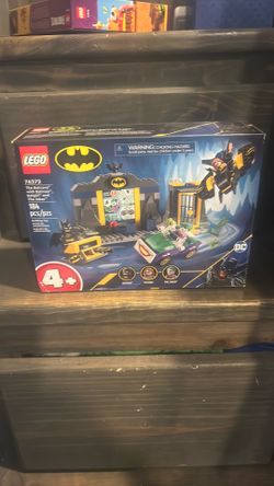 76272 Lego Batman- The Batcave with Batman, Batgirl, and The Joker
