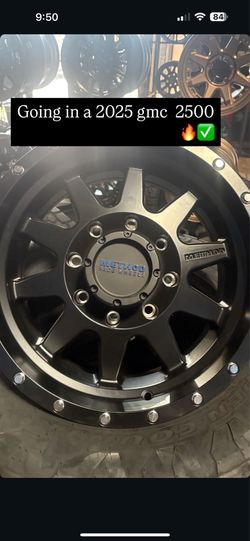 GMC 2500 wheels  and tires