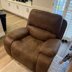 Leather Recliner W/ USB Port