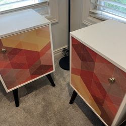 Set 2 MCM Style Side Tables / Nightstands - Nice Condition!