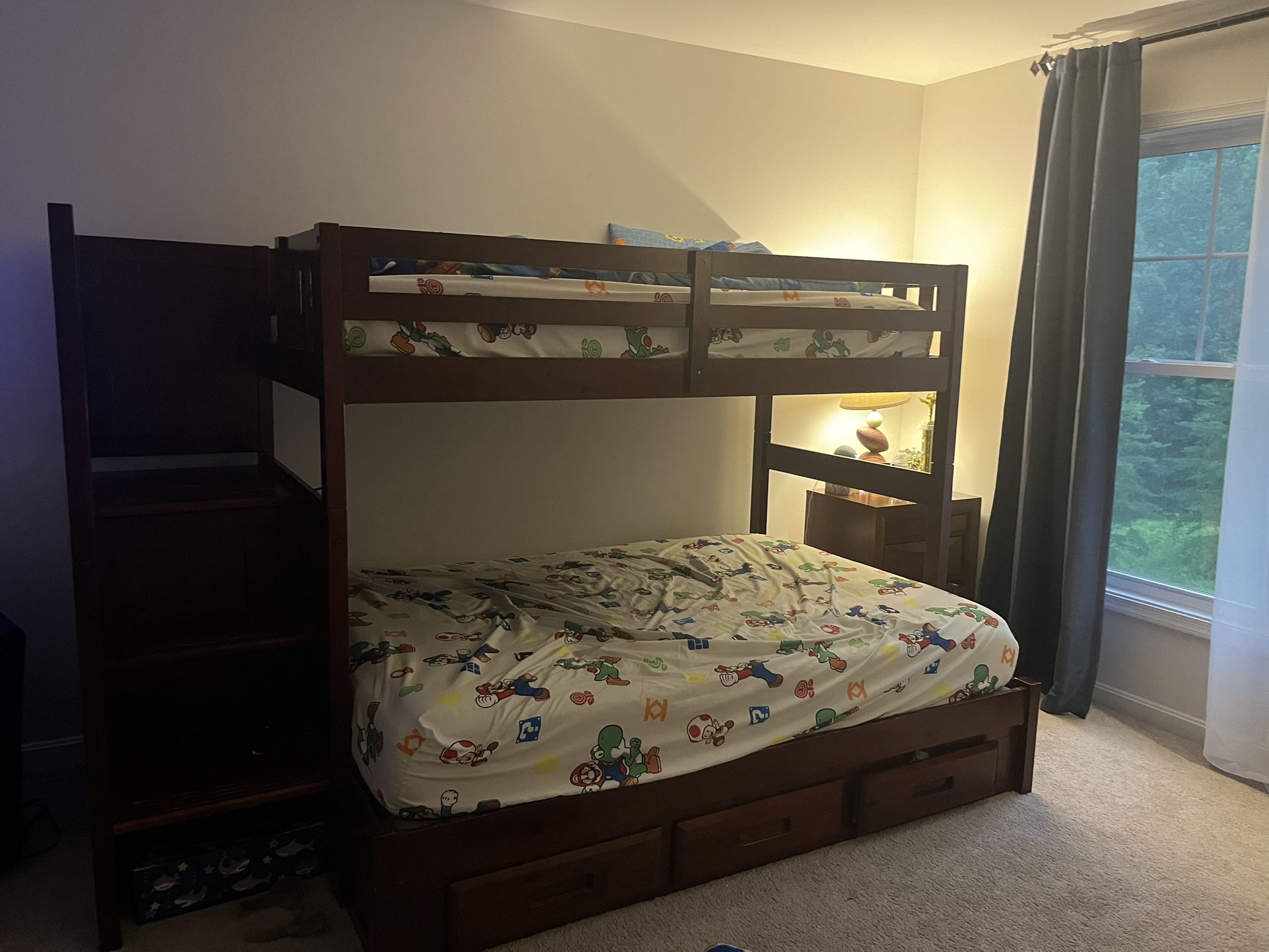 Bunk Bed And Mattresses 