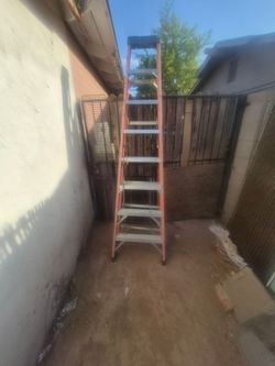 Escalera de 8 ft
